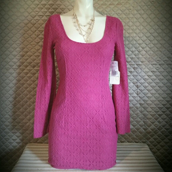 Boutique Forever 21 Dresses & Skirts - Magenta Short Dress