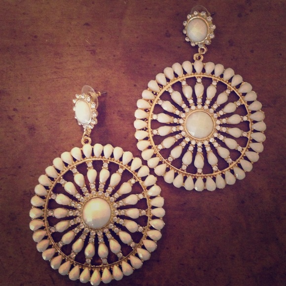 Earings