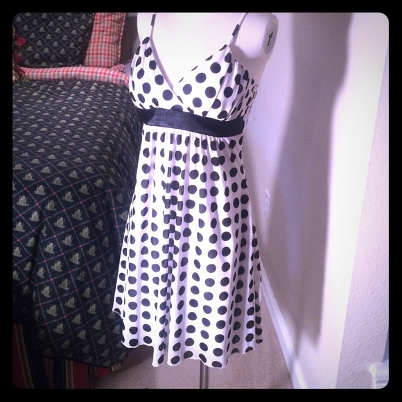 White dress with black polka dots. Size L