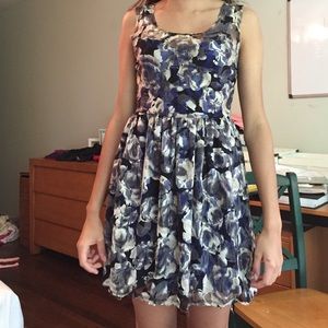 Urban Outfitters LACE dress