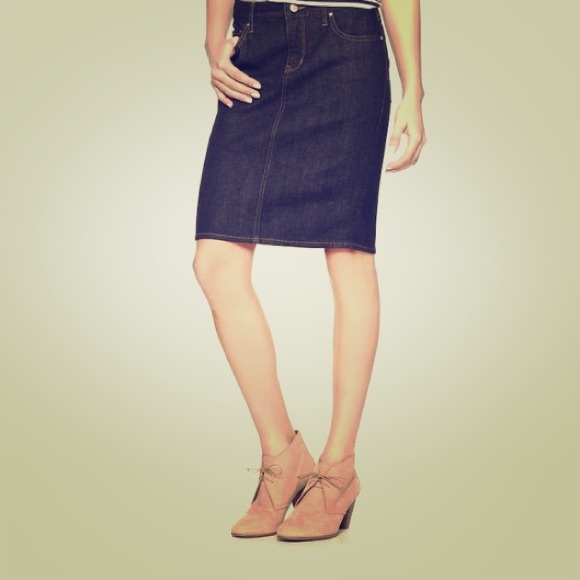 gap denim pencil skirt