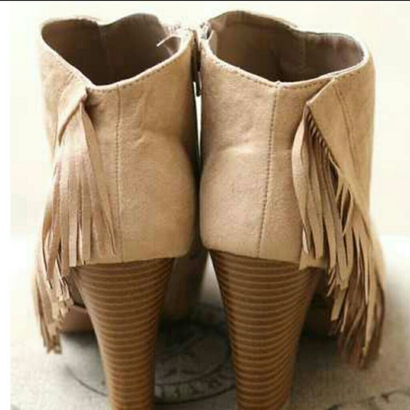 ❌SOLD❌Open Toed Booties - Picture 3 of 4