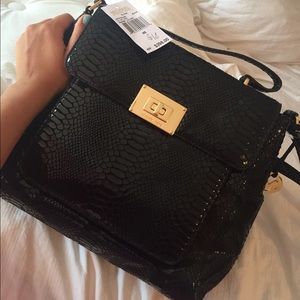 SALE! Michael Kors Genuine Leather Purse.