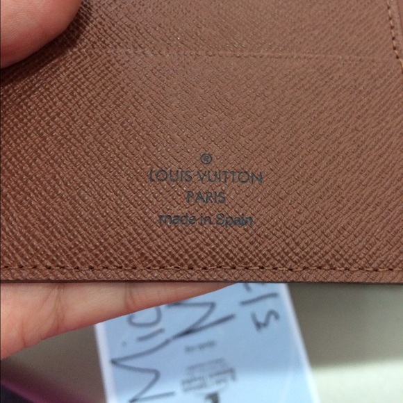 SOLD- Authentic Louis Vuitton Passport Cover - Picture 2 of 4