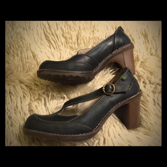 El Naturalista Shoes - El Naturalista artisan leather heels