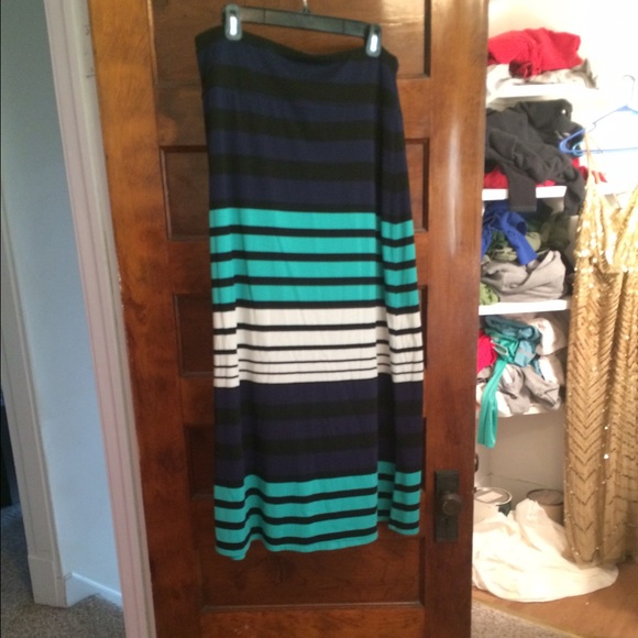 Cute maxi skirt! Size XL