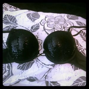 Sequence black push up bra bra