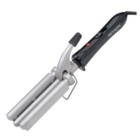 Triple barrel hair waver for spiral curls/ waves