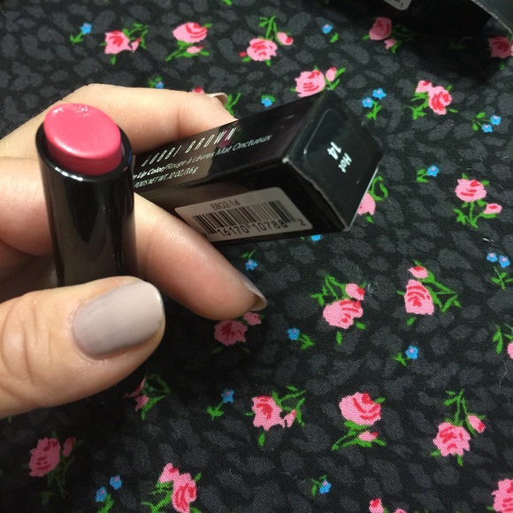 Bobbi brown lipstick