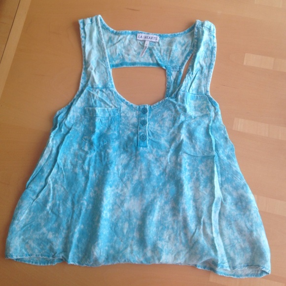 LA Hearts bright blue tank