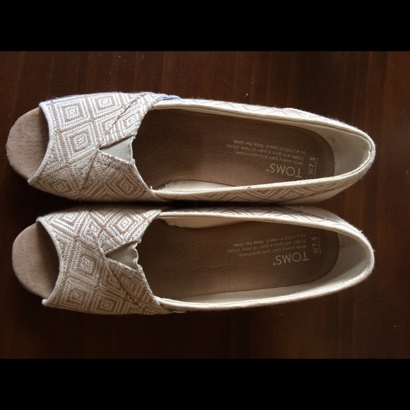 TOMS Wedges