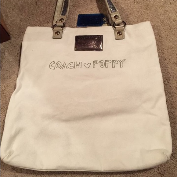 SOLD!!! VERY RARE COACH POPPY SILVER CHAN - Picture 2 of 4