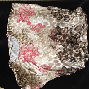 H o l d  --  @blubyu Chico's top