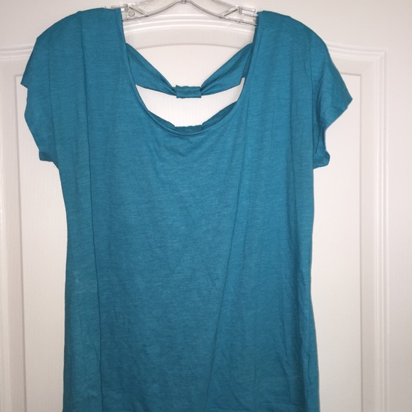 Teal Shirt With Bow-Tied Back