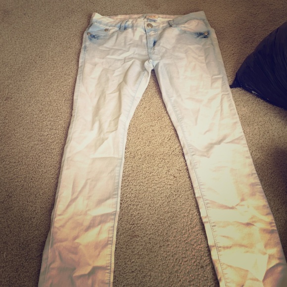 Light Washed Jeggings