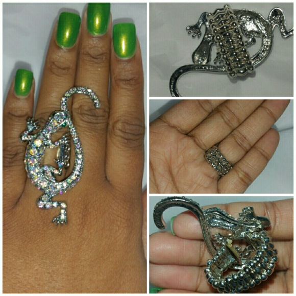 NEW Gecko lizard Bling Cocktail Ring Statement