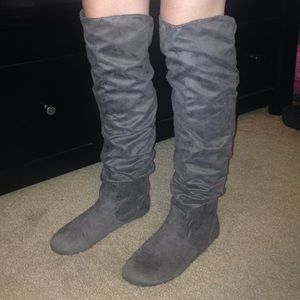 Knee high Grey boots