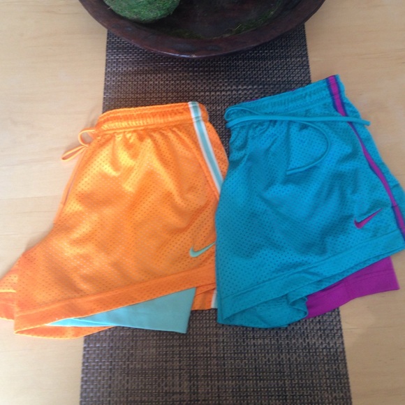 Nike Pants - Womens Nike shorts dri fit medium
