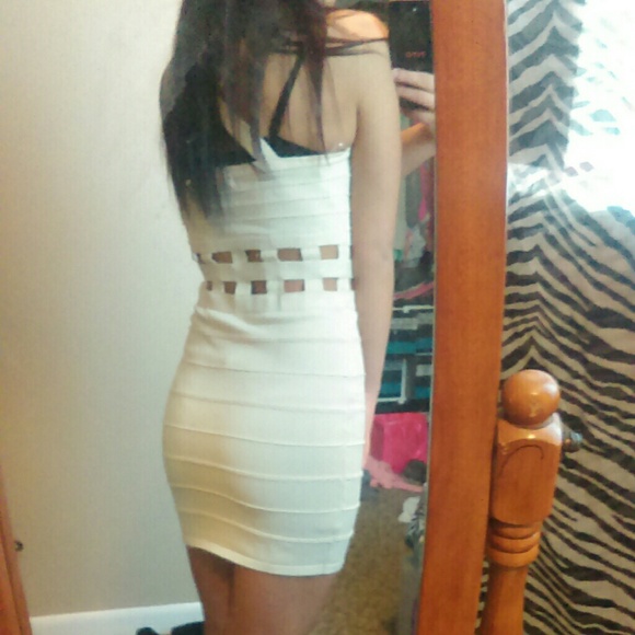 Dress - Picture 2 of 2