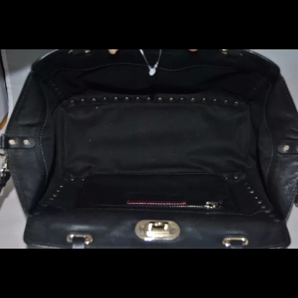 SOLD!! Authentic Valentino Rockstud Handbag! - Picture 2 of 4