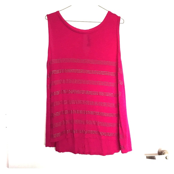 Pink top - Picture 1 of 2