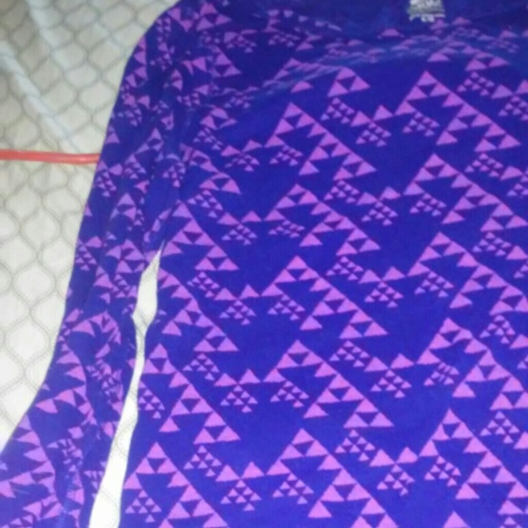 long sleeve aztec print shirt