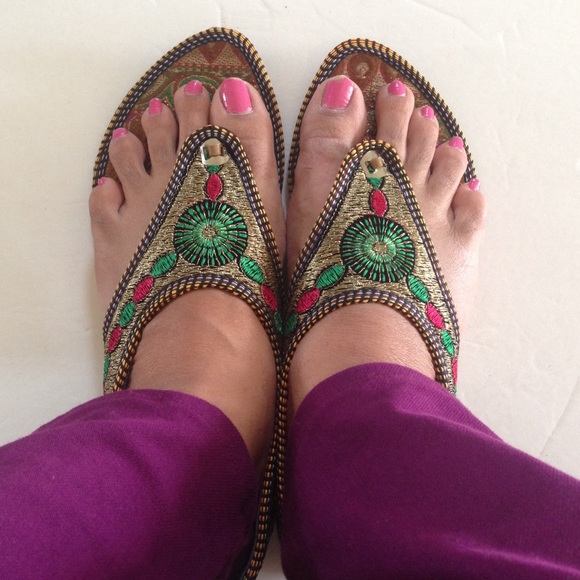 Shoes - Final price 🔴Beautiful sandals with Velcro back