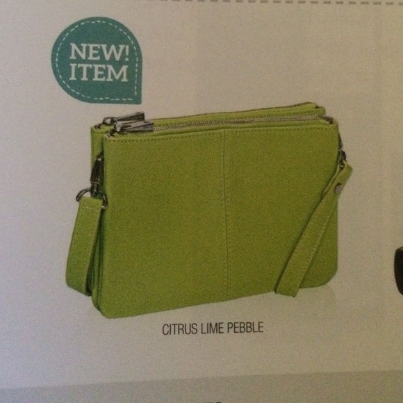 Street style thirty one purse