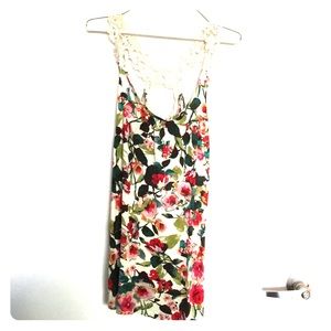 Floral print tank top