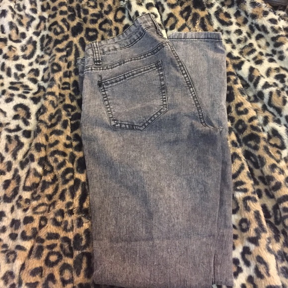 Acid wash skinny jeans