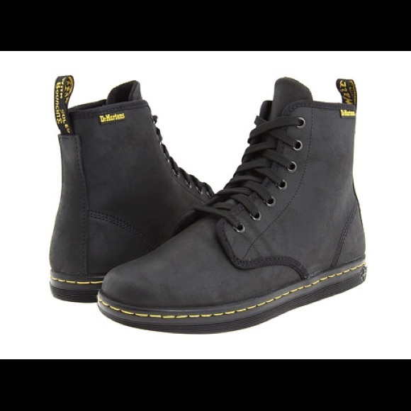 Shoreditch leather black Dr Martens!✨