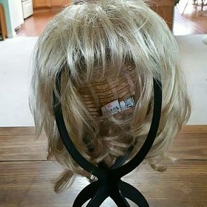 Gabor blonde wig
