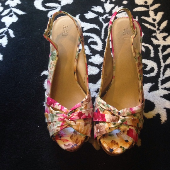 Forever 21 Floral Heels