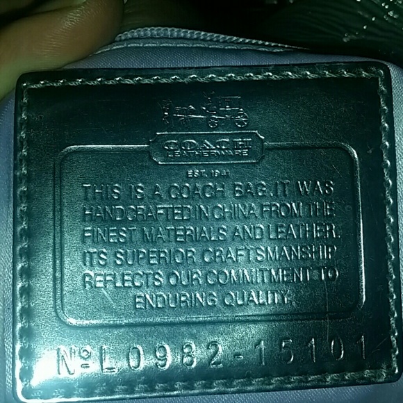 Handbag - Picture 2 of 4