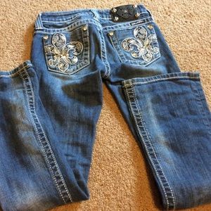 Girls size 10 miss me jeans