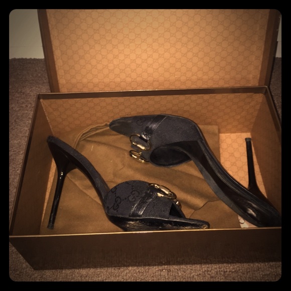 Gucci shoes