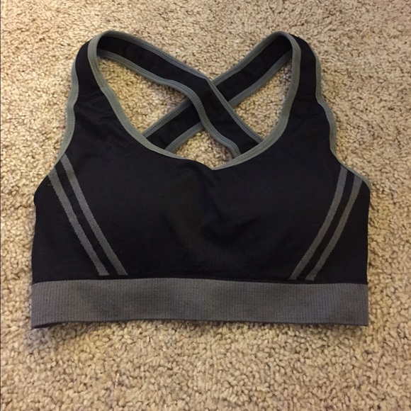 ⚡️ SALE 2 for 15 ⚡️Black padded exercise bra. - Picture 3 of 4