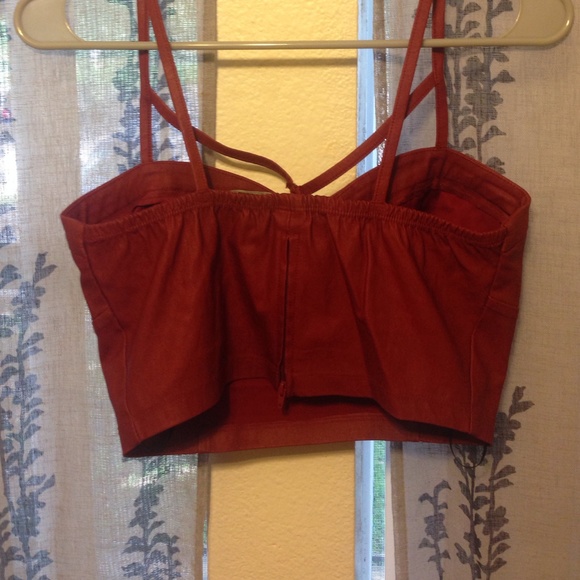 top! - Picture 2 of 3