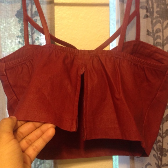 top! - Picture 3 of 3