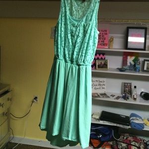 lace green dress