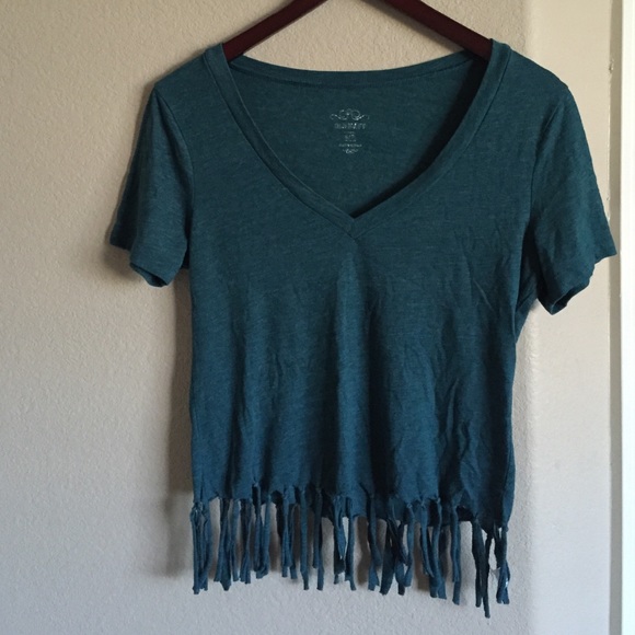DIY fringed v-neck