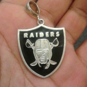 925. Silver Raiders charm