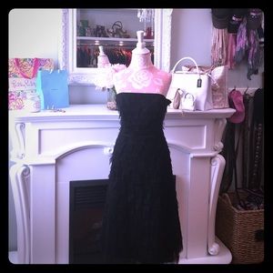 BCBGMAXAZRIA BLACK RUFFLE DRESS