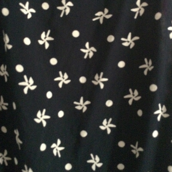 Cute top!!! - Picture 2 of 3