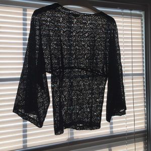 Soft lace Veronica M top