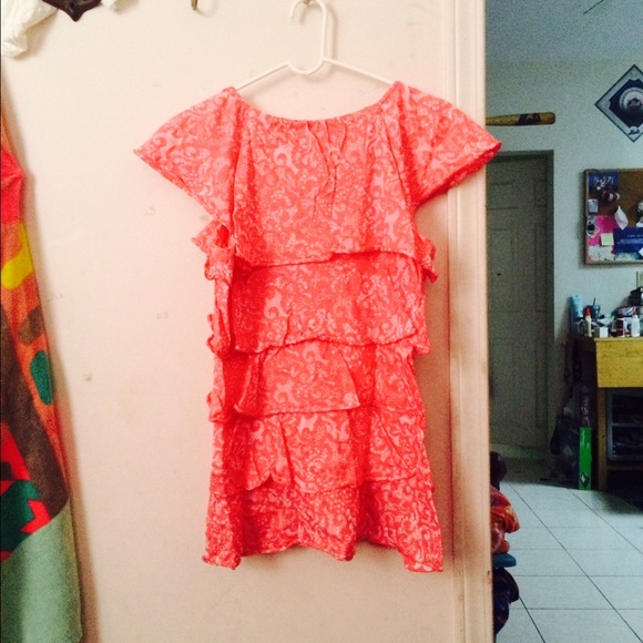 Coral Ruffle T - Picture 2 of 3