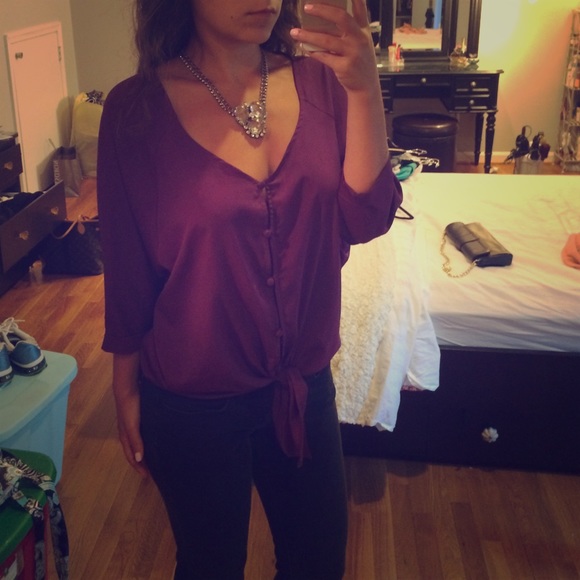 Loose fitting dark purple blouse - Picture 1 of 2