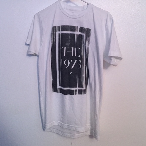 The 1975 t-shirt