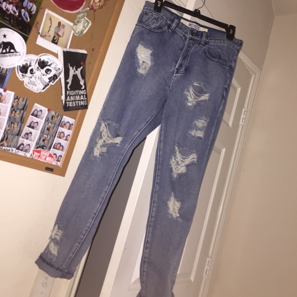 brandy melville highwaisted distresses bf jeans