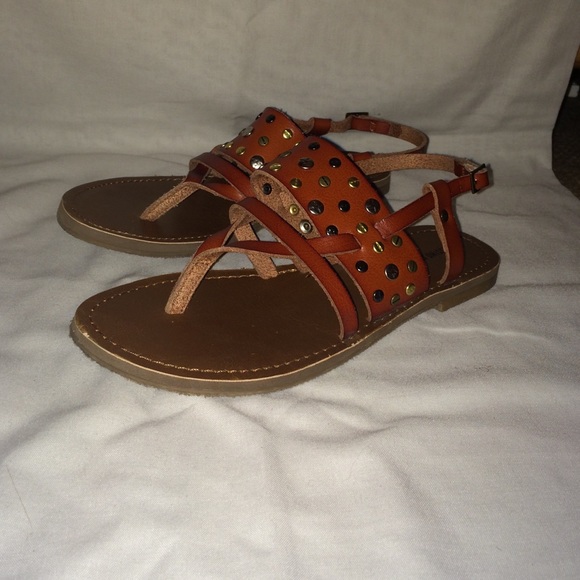 Sandals - Picture 2 of 2